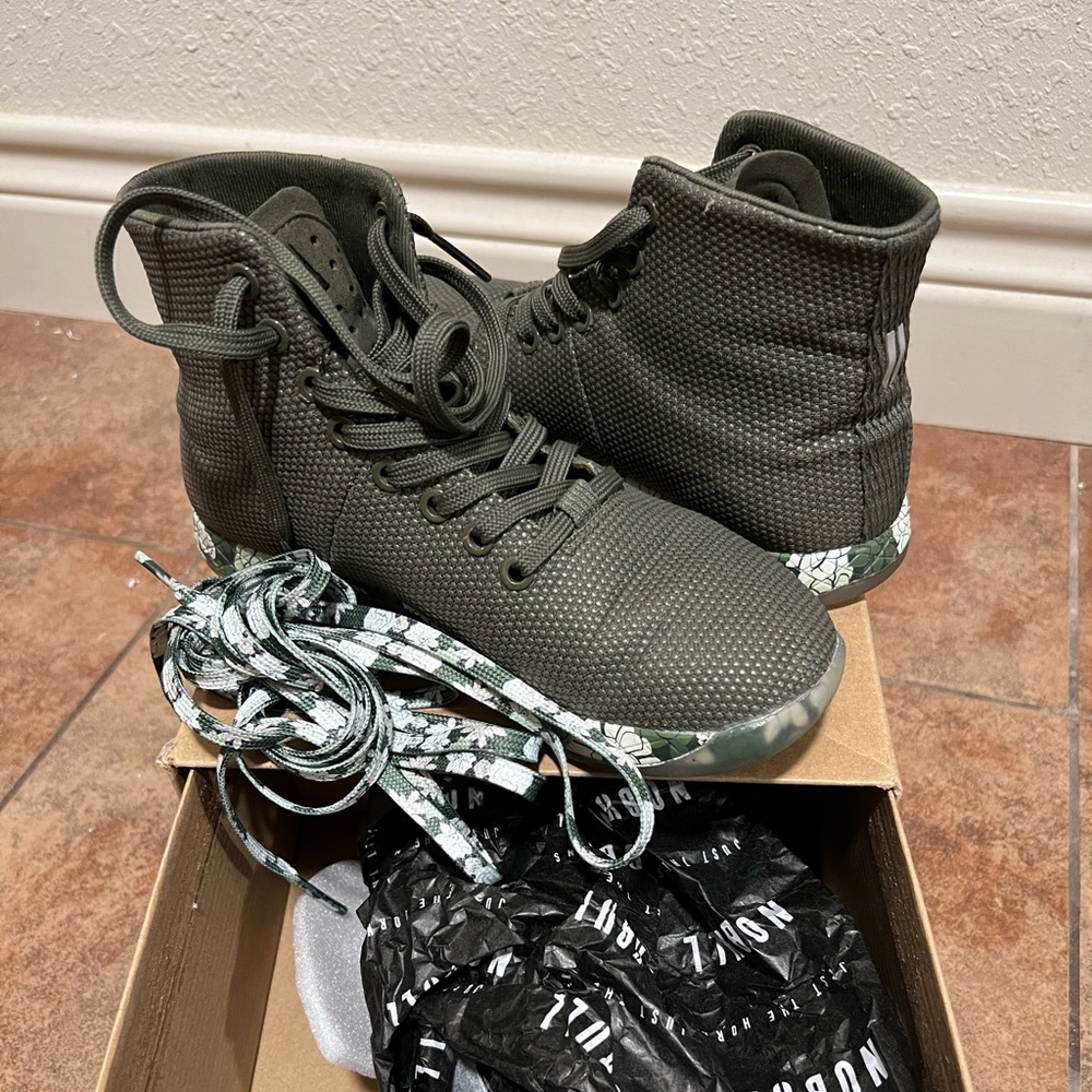 NOBULL superfabric High Top Trainer